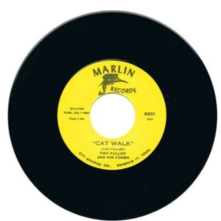 TINY FULLER - Cat walk 7 TINY FULLER - Cat walk 7
