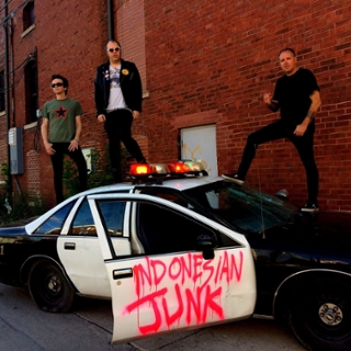 INDONESIAN JUNK - Stars in the night CD INDONESIAN JUNK - Stars in the night CD