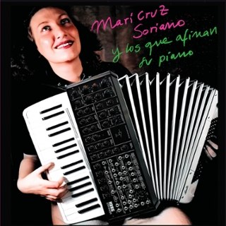 MARI CRUZ SORIANO Y LOS QUE AFINAN SU PIANO - El vaticano va a arder 7