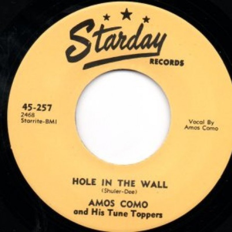 AMOS COMO - Hole in the wall 7