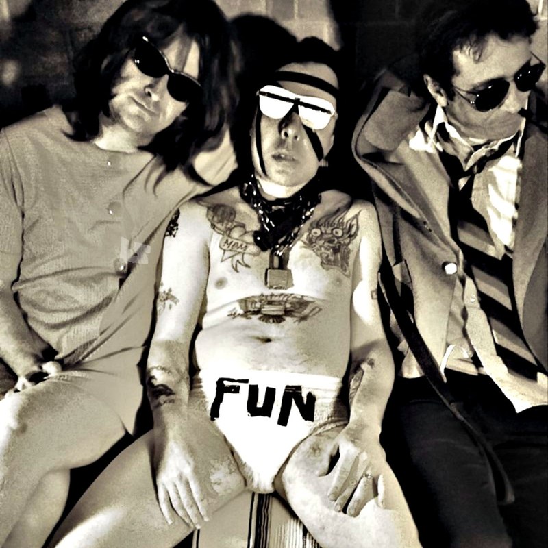 PUPPY AND THE HAND JOBS - I don't care 7